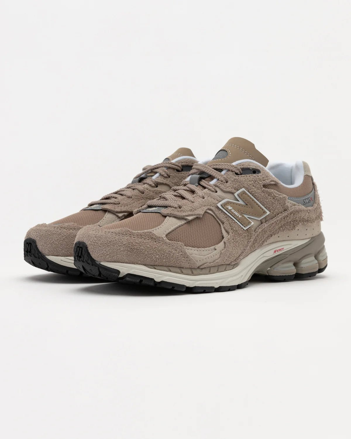 New Balance 2002R Protection Pack Driftwood M