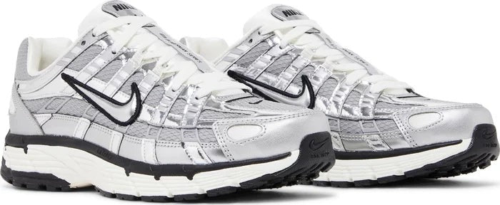 Nike Metallic Silver P - 6000